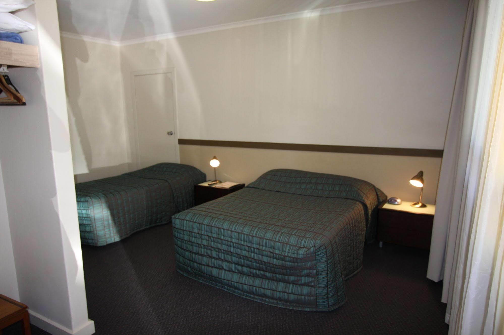 Highlander Hotel Bar Kitchen Rooftop Adelaide Esterno foto